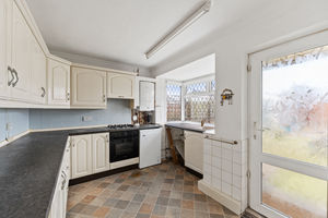 Photo 16- click for photo gallery